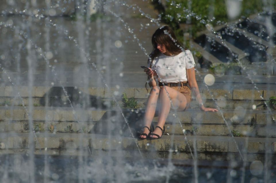 � ��� � �������, 28 ���� ����������� ������� ��������� ����� 30 �������� �����