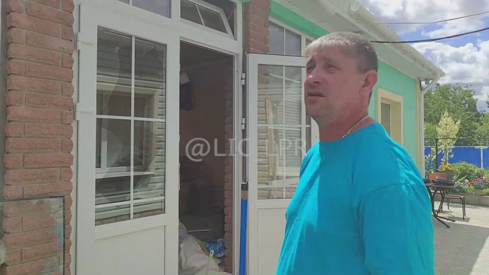 Житель Луганска Дмитрий о последствиях ночной атаки беспилотников киевских боевиков