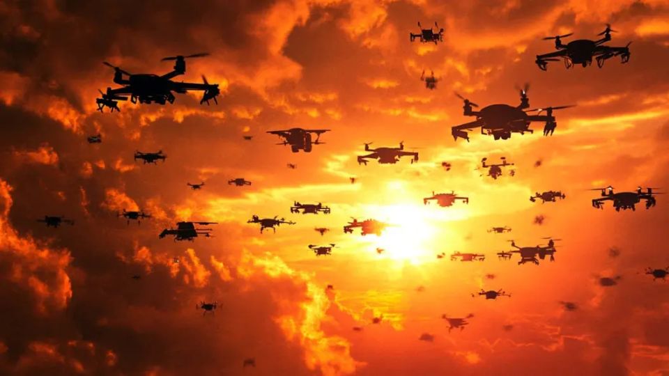 ЛНР погрузилась во тьму. ВСУ пошли в массированную атаку: Сбиты не все дроны. Есть пострадавшие