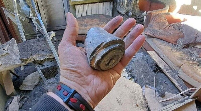 Дроны ВСУ повредили 11 домов и несколько машин в Луганске — Пащенко