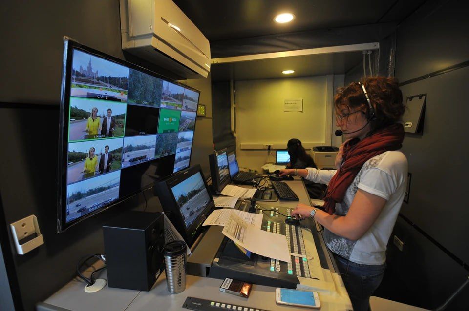 Пасечник поздравил луганское ТВ с 67-й годовщиной первого выхода в эфир