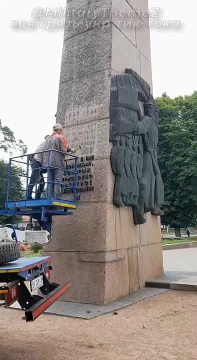 � ������ �������, ���������� ������� ���������� ���������� �������� ������������� �� �������. ����, ��� ����� � ����� ��������� �� ����� �������� ���� ������