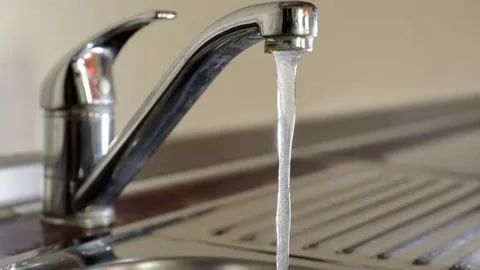 Лугансквода опубликовала тарифы на услуги центрального водоснабжения и водоотведения для своих абонентов, включая город Северодонецк и поселки Станично-Луганского округа