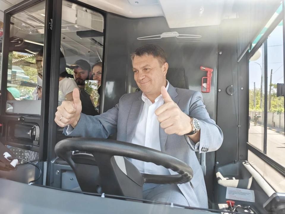 Первый электробус: На улицы Луганска вышел новый экологический транспорт