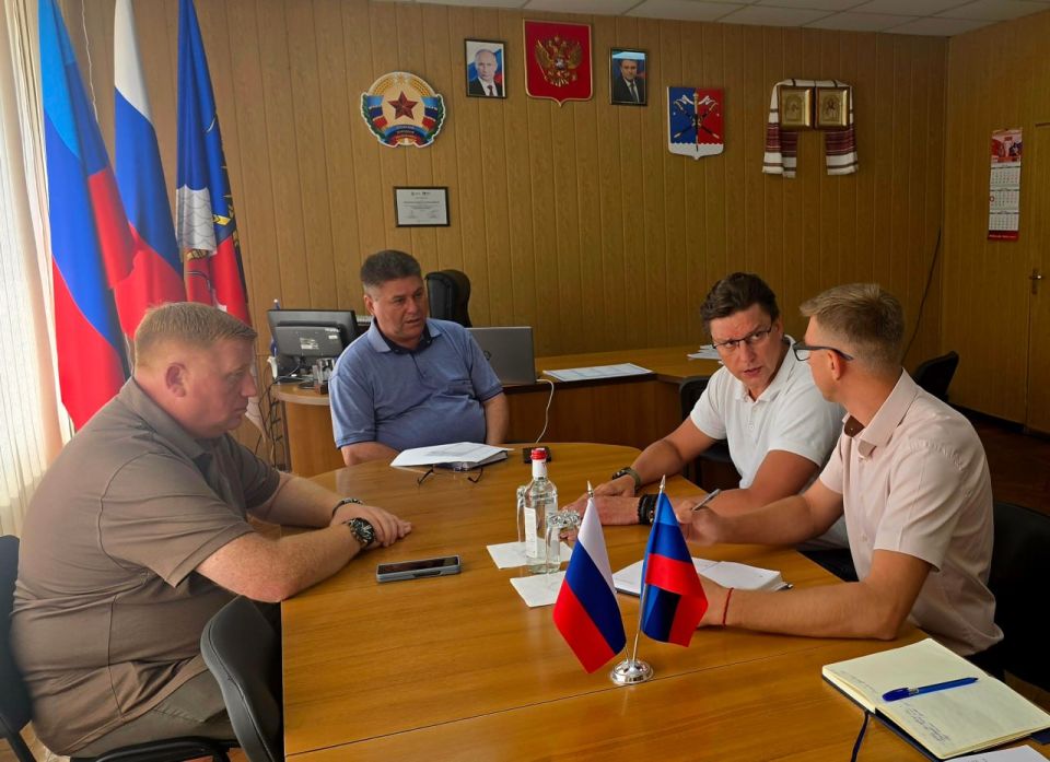 Рабочая встреча в Станично-Луганском районе: ключевые решения по развитию АПК