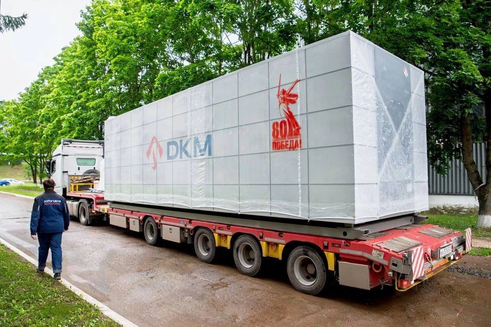 ����� ��� ��������� �80-����� ������� ������������� � �������������