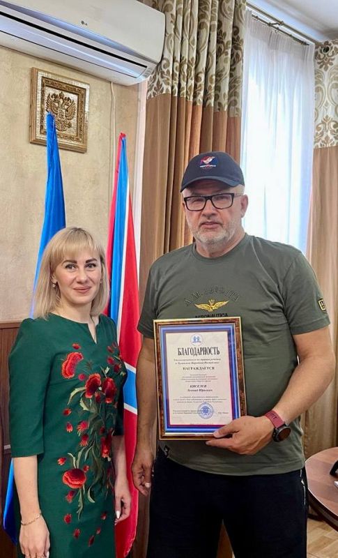 Инна Швенк: Поблагодарила Киселева Леонида Юрьевича за помощь, внимание и неравнодушное отношение к особенным деткам нашей республики