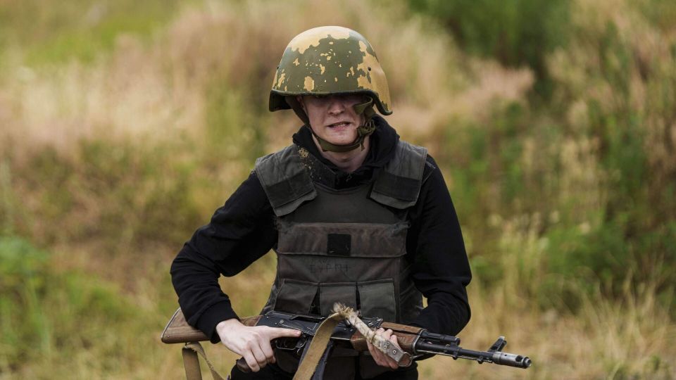 ВСУ устроили перестрелку у Кременной в ЛНР - Марочко