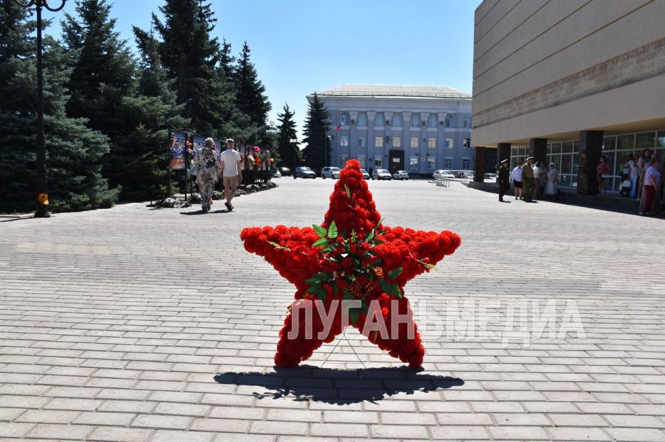 Краснодон принял эстафету акции памяти «Венок славы»