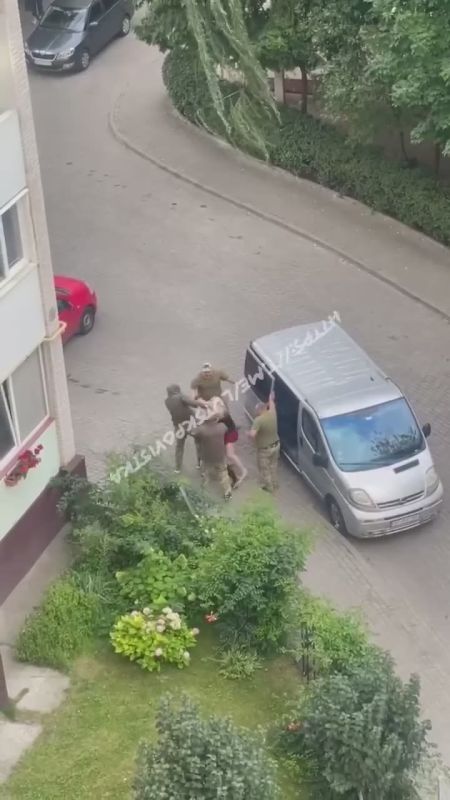 � ����� ������ ������� ������ ������ � ����� ������ ���������