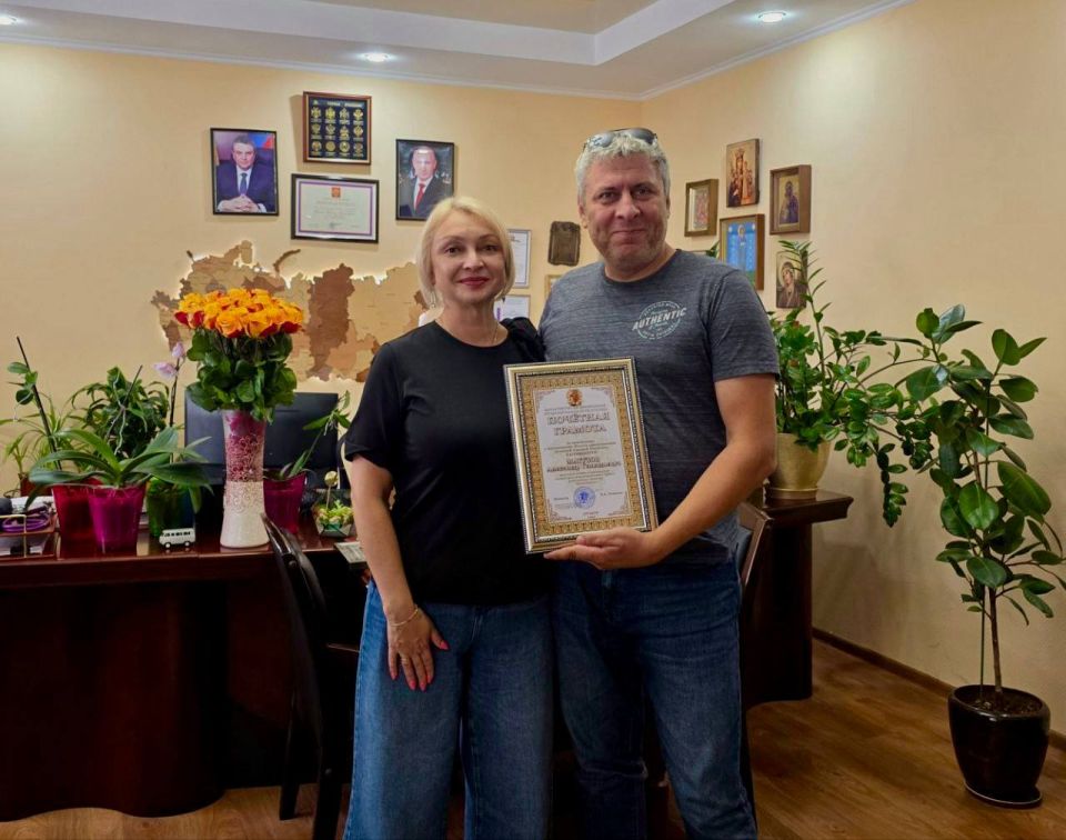 Наталия Пащенко: В преддверии Дня Строителя мне выпала честь вручить почетные грамоты строителям из Москвы