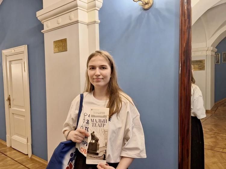 "Цирк уродов": 16-летняя луганчанка, внесенная в список «Миротворца», назвала имена основателей сайта