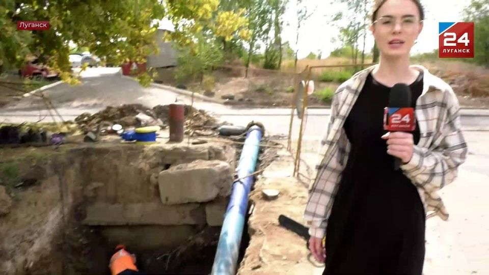 В Луганске Мосводоканал прокладывает новый водовод в квартале Мирный