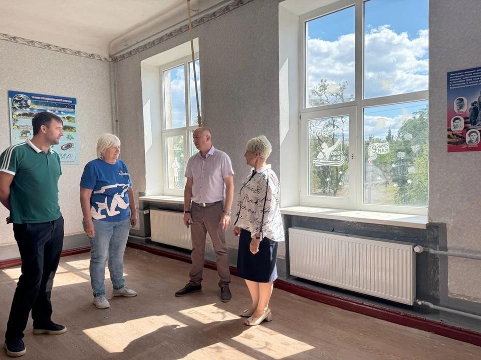 В Лозовской школе завершаются ремонтные работы