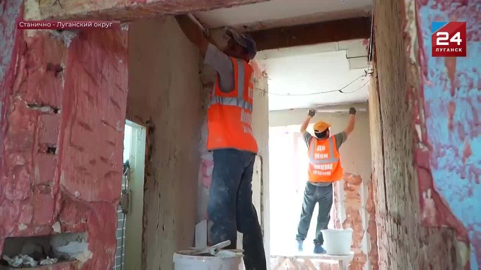 В Станично-Луганской районной больнице продолжается ремонт терапевтического отделения