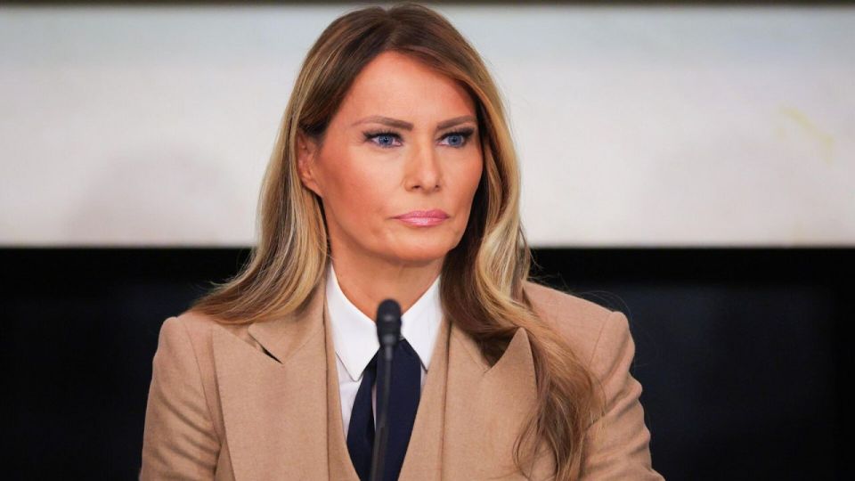 Писательница из ЛНР Фаина Савенкова обратилась к жене президента США, напомнив о вине Зеленского в гибели детей Донбасса