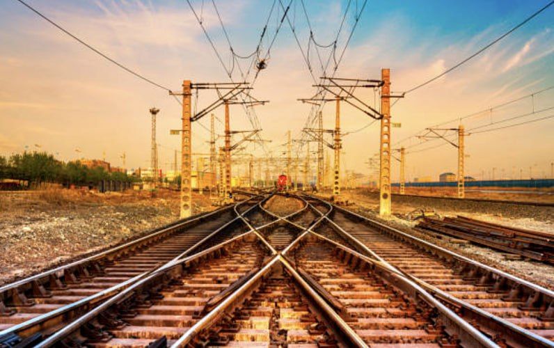 На территории ЛНР планируется восстановить разрушенные железнодорожные пути