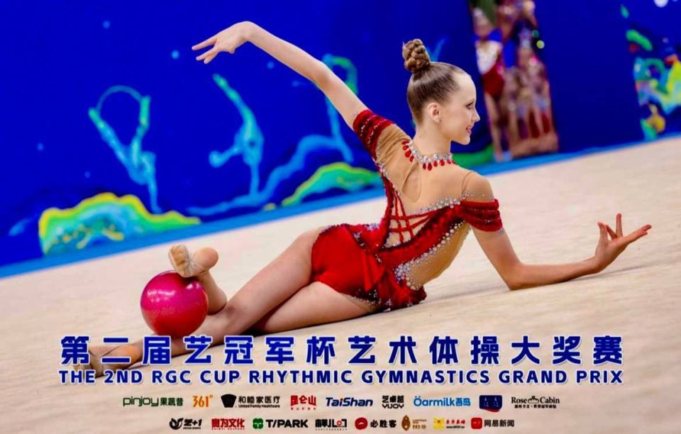 ��������� �� ��� �������� �����, �������� 4 ������� ������ �� ������������� �������������