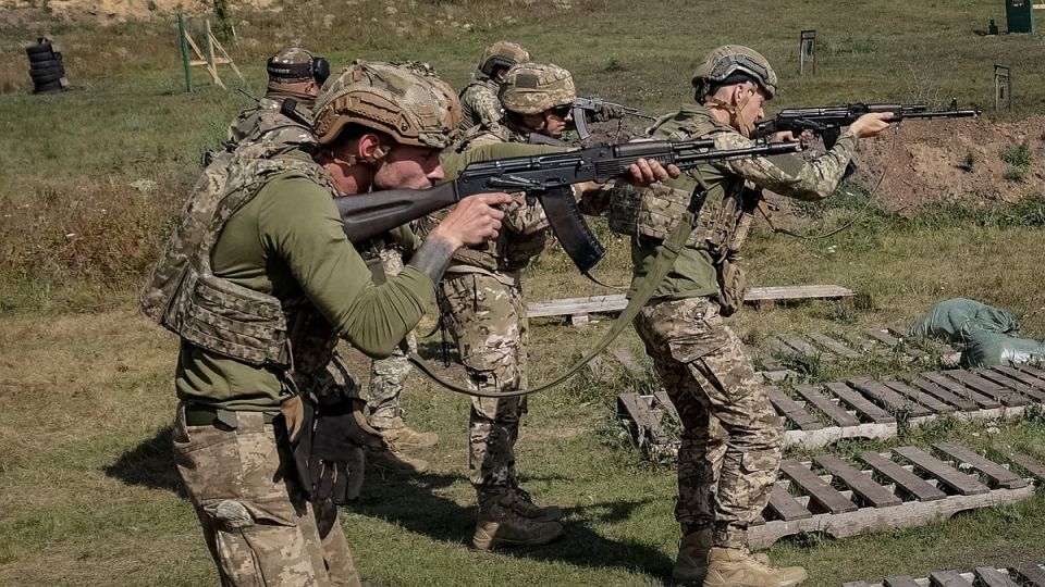 ВСУ уличили в применении негуманного оружия против мирных жителей: поражающие элементы не видно даже на рентгене