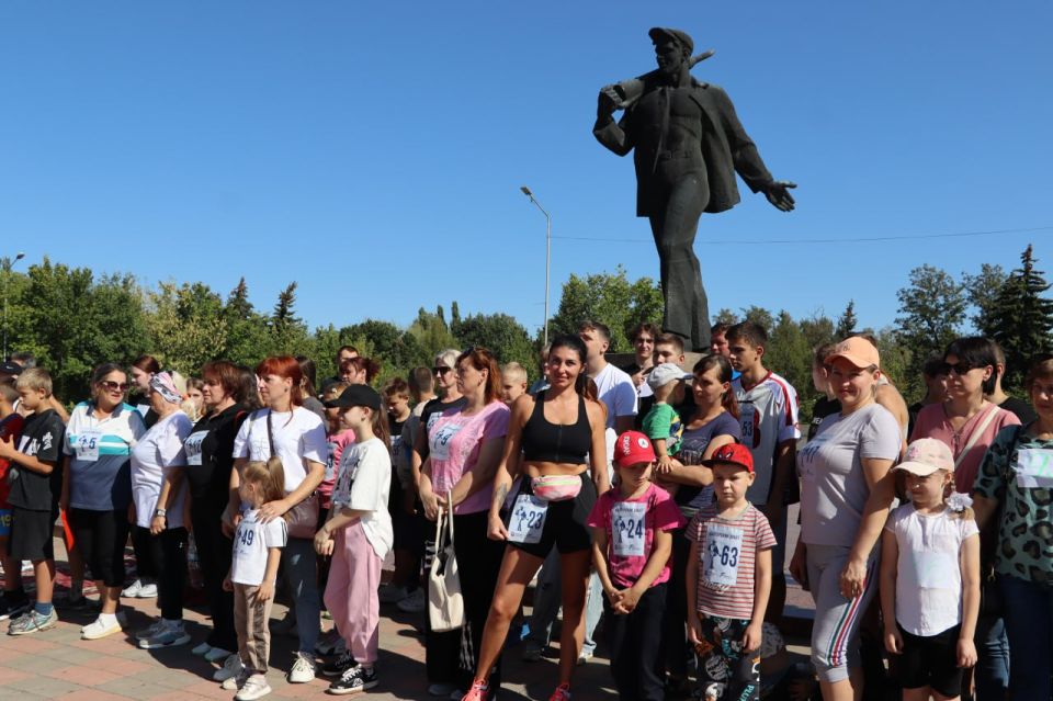 �������� ��������� ���� ������, ���� ������ � 90-����� ������������� �������� 30 �������