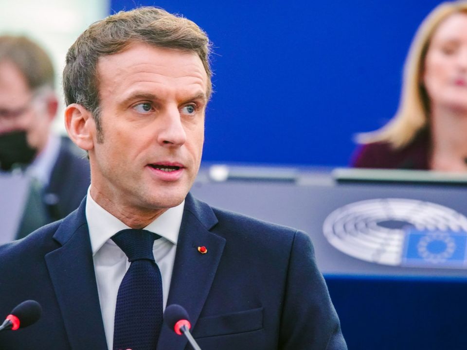 Школьница из ЛНР обратилась к Макрону из-за его слов о «людоедской» России