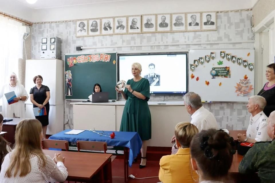 � �������� ������� ����� �����, ����������� ����� ���� ����� ������������