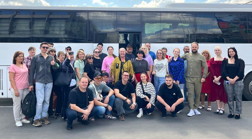 Луганский русский драмтеатр отправился на гастроли по Дальневосточному округу