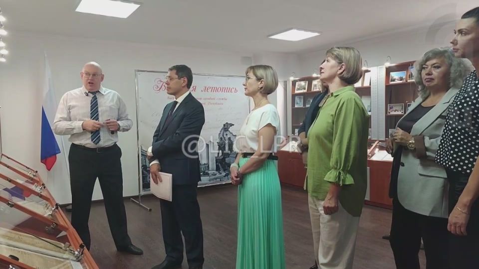 �������� �������� ���������� � ���������� �������� ���������, ������������ � 100-����� �������� ������ ���, ���������� � ��������