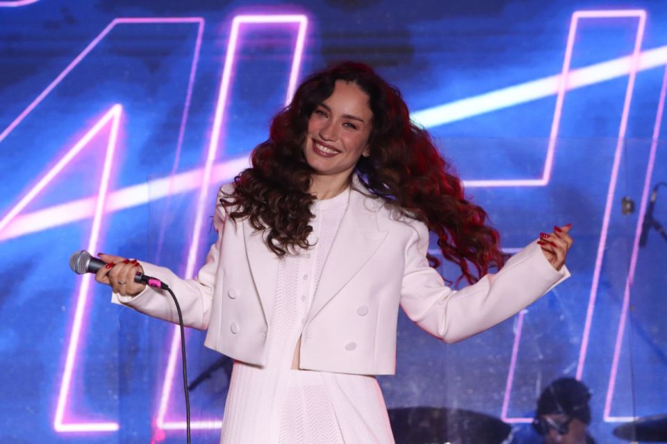 ���� �������, ������������ � ��������� ������� ���������� �������� � ���� ������