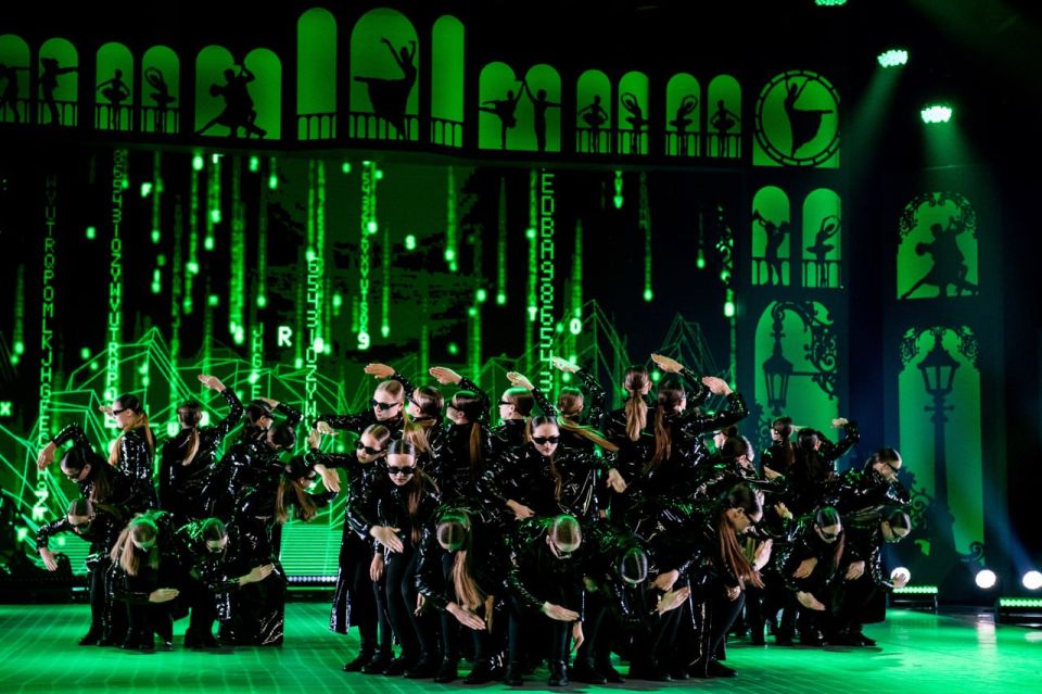 Студия танца «FORCE» (руководитель Ольга Черновалова) Краснодонского Дворца культуры им. «Молодой гвардии» примет участие в популярном телепроекте «Большие и маленькие» на телеканале «Россия-Культура»!