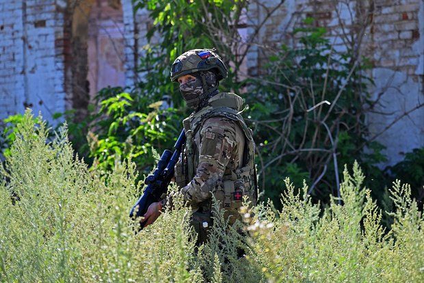 Марочко: Освобождение Серебрянского лесничества прекратит с запада обстрелы ЛНР