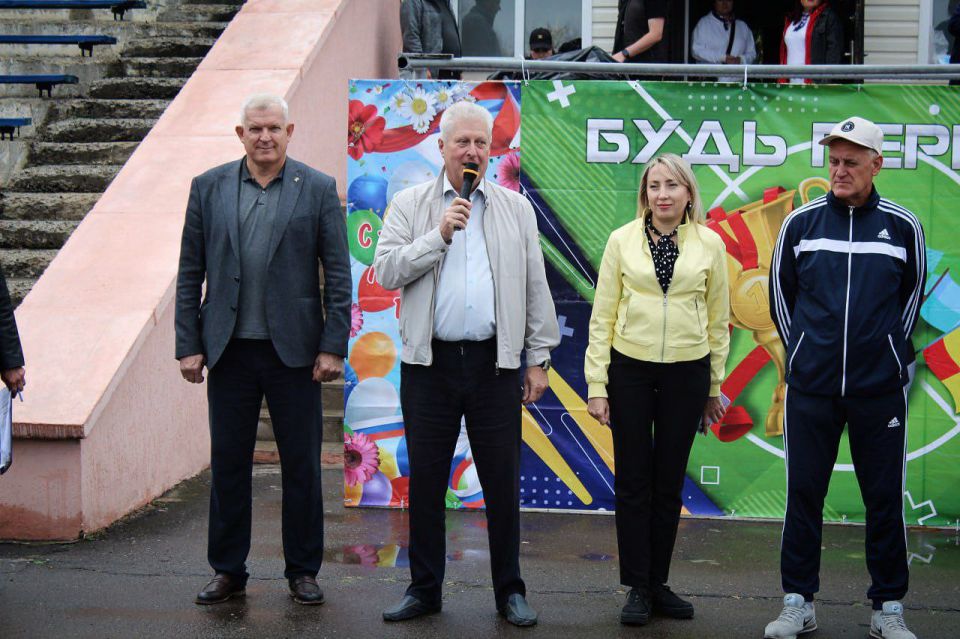 ���� ����, ������ ������ ���������: ��������� ������� 111-����� ���������� ���������� ����������