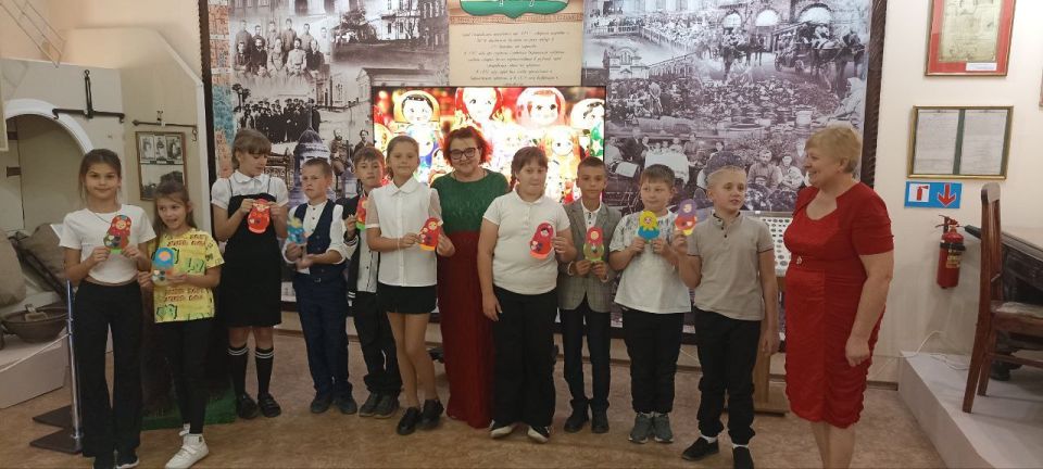 «Русская матрешка – национальный символ России»