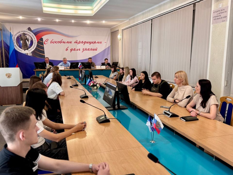 24 �������� ��������������� ����� �� � �� ��� ��. �. ���� ��������� � ����� �� ������������ ��������������� ����������� ������� �������� ��� ������. �� �� ������. ������ �������