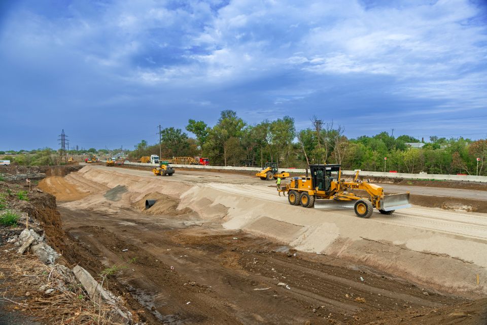 Росавтодор: современные федеральные трассы на территории ДНР, ЛНР, Запорожской и Херсонской областей – прочный фундамент для динамичного развития всего ЮФО