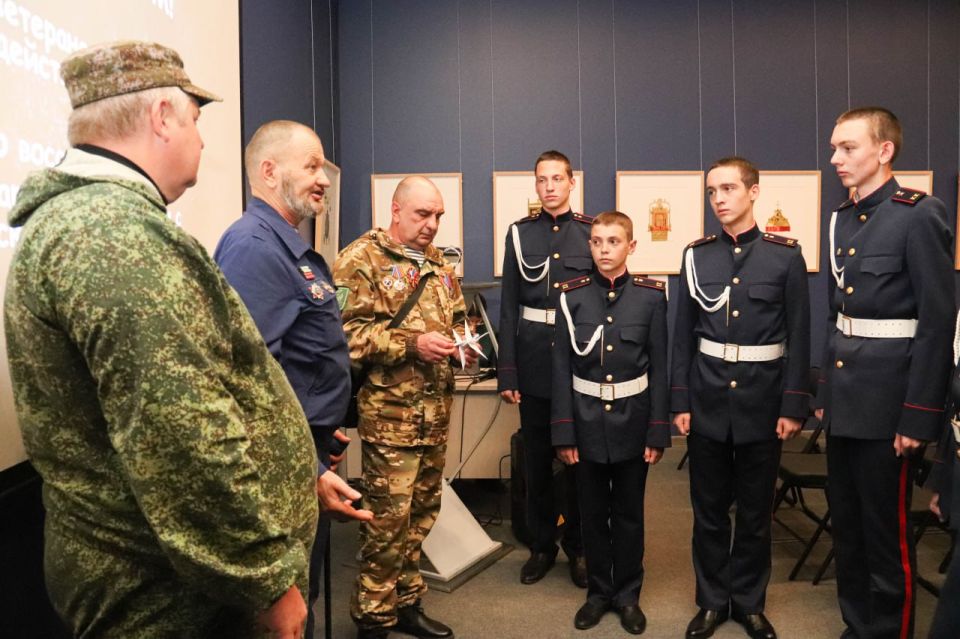 «Мы по зову сердца пошли за свою землю»