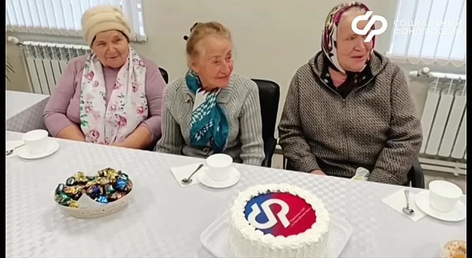 ������� ������ � ����� 900-� ����� ������� �������� ���������