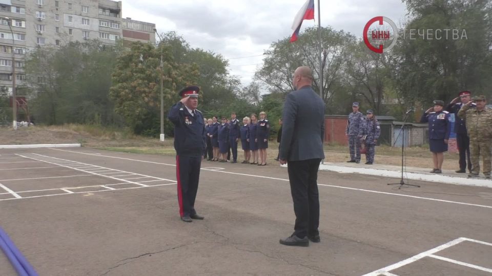 В Луганском кадетском корпусе состоялось торжественное мероприятие в честь годовщины воссоединения ЛДНР, Херсонской и Запорожской областей с Россией