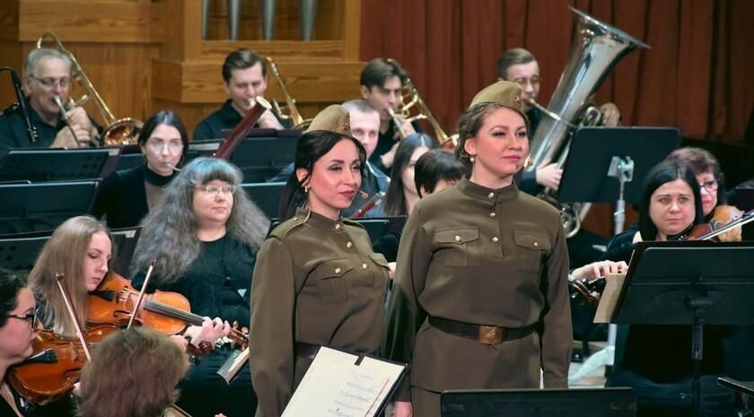 ���������� ���������� �������� � ������ ���� ���� ����� 330 ����������� �����������, ������� �������� ����� 17 ���