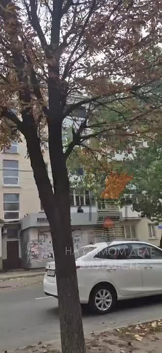 ������ ��� � �����. ��������� �������� �� ���� ������� � ������ �� ������