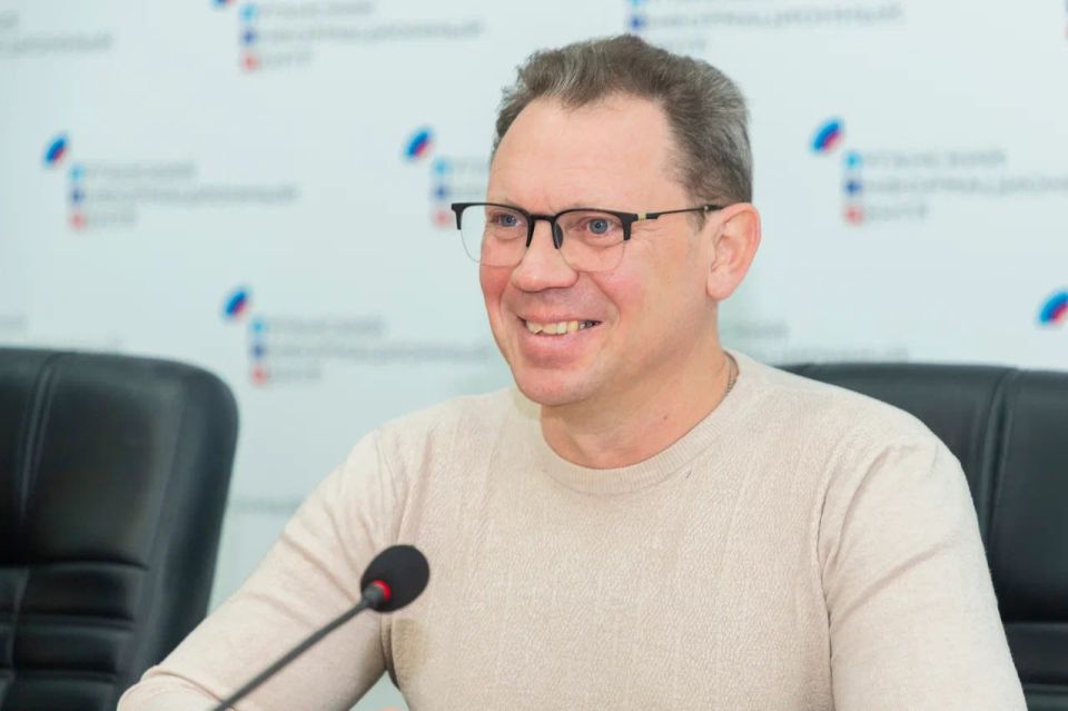 «Луганский академический музыкально-драматический театр им. М. Голубовича успешно завершил гастроли по городам России», — об этом на брифинге в рассказали художественный руководитель Наталья Коваль и главный режиссер...