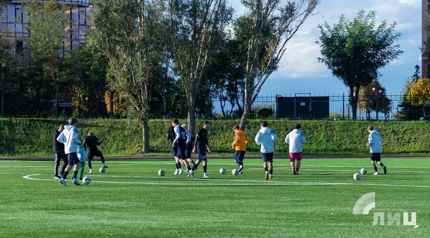 Обновленный стадион Далевского университета стал современным центром спорта и отдыха