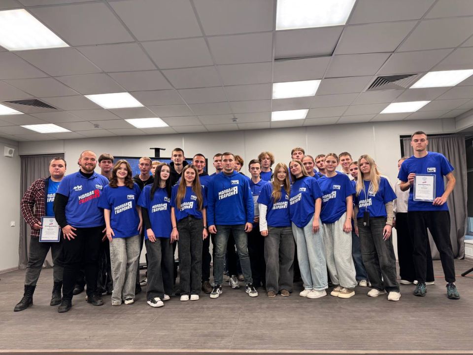     !.                   ,    ...