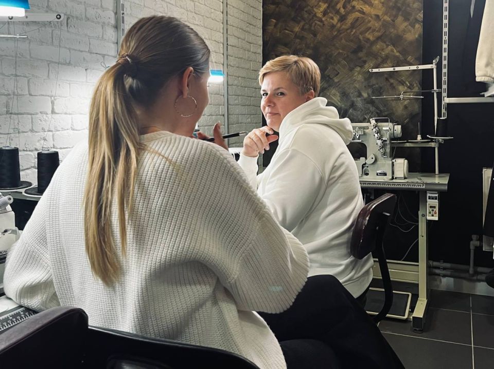 Торговая марка луганского швейного предприятия «Новые горизонты» под брендом Hit Comfort вышла на маркетплейсы OZON и Wildberries