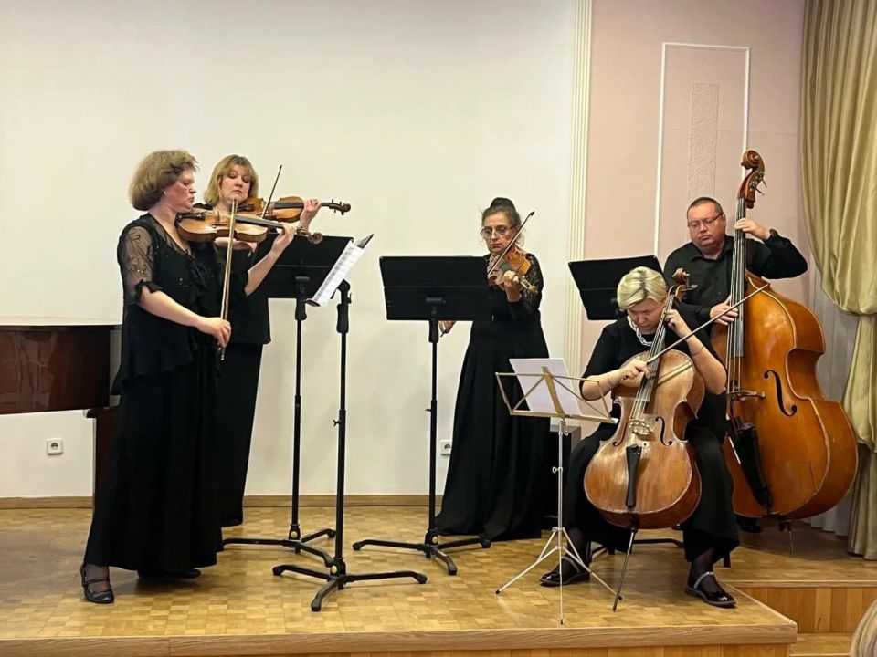 «Танго - Нуэво» на сцене Луганской академической филармонии