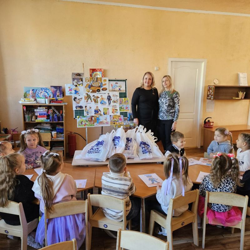 «Кем я хочу стать?»: в яслях-саду №129 «Берёзка» прошёл этап конкурса детских рисунков в рамках проекта «Выбирай своё»