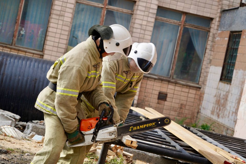   .            ѻ      -2,   ...