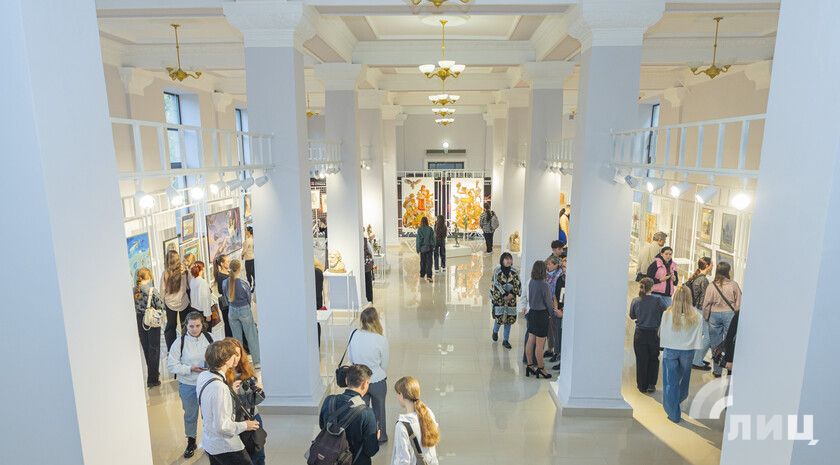 Луганская академия культуры и искусств открыла детское творческое объединение «Заря»