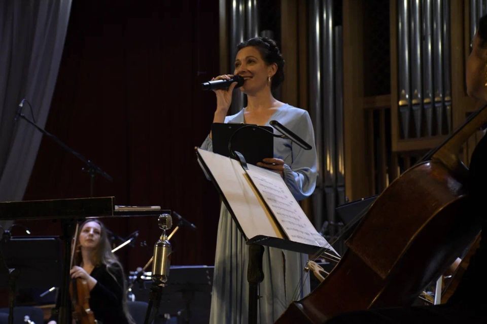 Музыка света и единства: в Луганской филармонии состоялась премьера программы «К Свету»