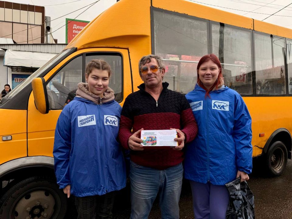 В день работника автомобильного и городского транспорта: особое внимание героям дорог